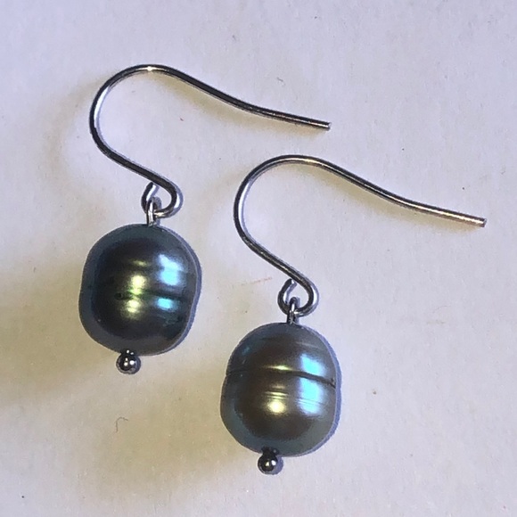 Honora Elegant Silver Dark Gray Genuine Pearl Drop Earrings - Picture 1 of 8